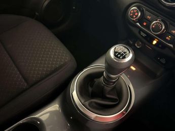 Nissan Juke 1.0 DIG-T Acenta SUV 5dr Petrol Manual Euro 6 (s/s) (114 ps)