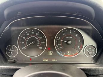 BMW 3 Series 2.0 320d M Sport Auto Euro 5 (s/s) 4dr