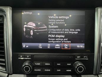 Porsche Macan 3.0 TD V6 S PDK 4WD Euro 6 (s/s) 5dr