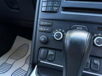 Volvo XC90 2.4 D5 SE Geartronic 4WD Euro 5 5dr