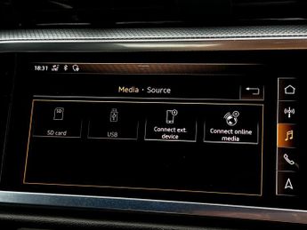 Audi Q3 2.0 TDI 35 S line S Tronic Euro 6 (s/s) 5dr