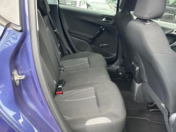 Peugeot 208 1.2 VTi Active Euro 5 5dr