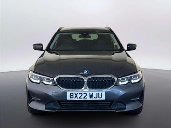 BMW 3 Series 2.0 330e 12kWh SE Pro Touring 5dr Petrol Plug-in Hybrid Auto Eur
