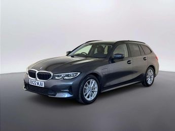 BMW 3 Series 2.0 330e 12kWh SE Pro Touring 5dr Petrol Plug-in Hybrid Auto Eur