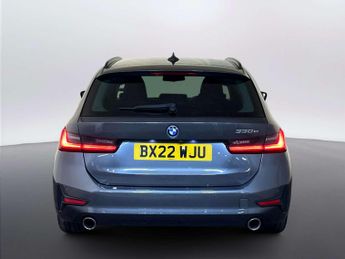BMW 3 Series 2.0 330e 12kWh SE Pro Touring 5dr Petrol Plug-in Hybrid Auto Eur