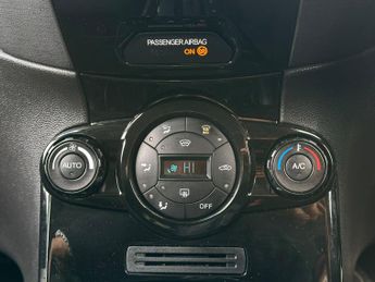 Ford Fiesta 1.6 Titanium Powershift Euro 5 5dr