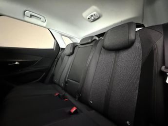 Peugeot 3008 1.2 PureTech Allure SUV 5dr Petrol EAT Euro 6 (s/s) (130 ps)