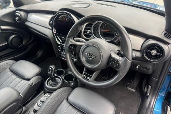 MINI Hatch 1.5 Cooper Exclusive Steptronic Euro 6 (s/s) 3dr