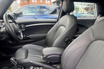 MINI Hatch 1.5 Cooper Exclusive Steptronic Euro 6 (s/s) 3dr