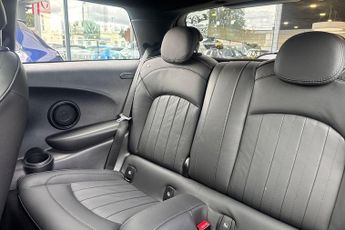 MINI Hatch 1.5 Cooper Exclusive Steptronic Euro 6 (s/s) 3dr