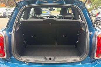 MINI Hatch 1.5 Cooper Exclusive Steptronic Euro 6 (s/s) 3dr