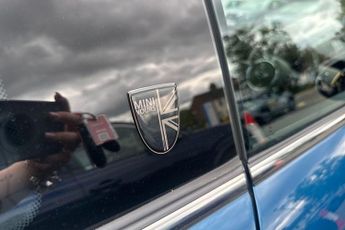 MINI Hatch 1.5 Cooper Exclusive Steptronic Euro 6 (s/s) 3dr