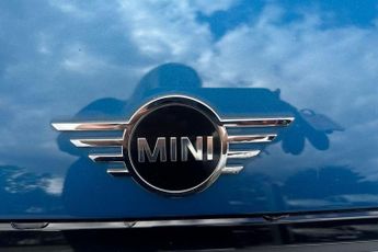 MINI Hatch 1.5 Cooper Exclusive Steptronic Euro 6 (s/s) 3dr