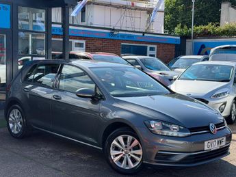 Volkswagen Golf 1.0 TSI BlueMotion Tech SE Nav Hatchback 5dr Petrol Manual Euro 