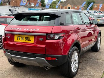 Land Rover Range Rover Evoque 2.2 SD4 Pure SUV 5dr Diesel Auto 4WD Euro 5 (s/s) (190 ps)