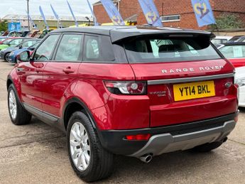 Land Rover Range Rover Evoque 2.2 SD4 Pure SUV 5dr Diesel Auto 4WD Euro 5 (s/s) (190 ps)