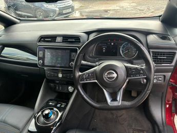 Nissan Leaf 39kWh N-Connecta Auto 5dr
