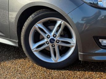 Ford Focus 1.0T EcoBoost Zetec S Euro 6 (s/s) 5dr