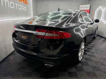 Jaguar XF 2.2d Luxury Auto Euro 5 (s/s) 4dr
