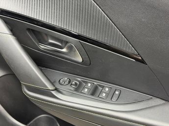 Peugeot 208 1.2 PureTech GT EAT Euro 6 (s/s) 5dr