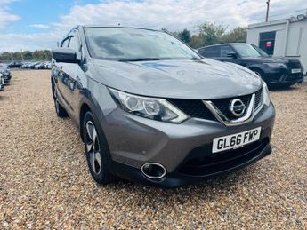 Nissan Qashqai 1.2 DIG-T N-Connecta XTRON 2WD Euro 6 (s/s) 5dr