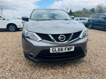 Nissan Qashqai 1.2 DIG-T N-Connecta XTRON 2WD Euro 6 (s/s) 5dr