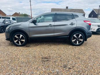 Nissan Qashqai 1.2 DIG-T N-Connecta XTRON 2WD Euro 6 (s/s) 5dr
