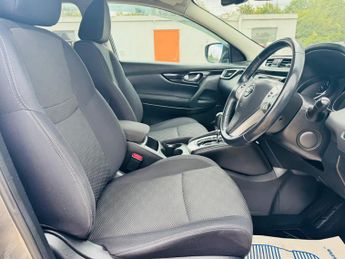 Nissan Qashqai 1.2 DIG-T N-Connecta XTRON 2WD Euro 6 (s/s) 5dr
