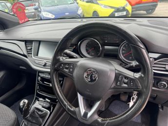 Vauxhall Astra 1.4i SRi Euro 6 5dr