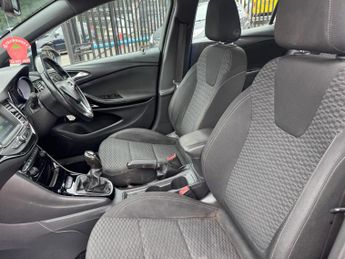 Vauxhall Astra 1.4i SRi Euro 6 5dr