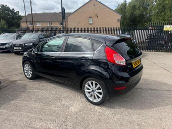 Ford Fiesta 1.0T EcoBoost Titanium Euro 6 (s/s) 5dr