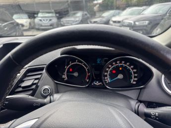 Ford Fiesta 1.0T EcoBoost Titanium Euro 6 (s/s) 5dr