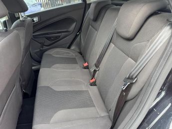 Ford Fiesta 1.0T EcoBoost Titanium Euro 6 (s/s) 5dr
