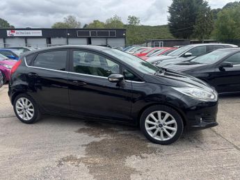 Ford Fiesta 1.0T EcoBoost Titanium Euro 6 (s/s) 5dr