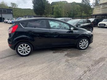 Ford Fiesta 1.0T EcoBoost Titanium Euro 6 (s/s) 5dr
