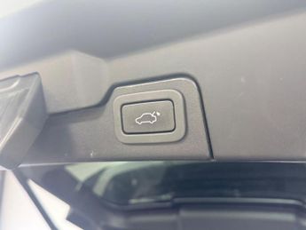 Land Rover Range Rover Evoque 2.2 SD4 Dynamic Auto 4WD Euro 5 (s/s) 5dr