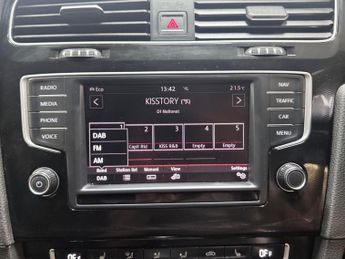 Volkswagen Golf 2.0 TSI BlueMotion Tech GTI Performance DSG Euro 6 (s/s) 3dr