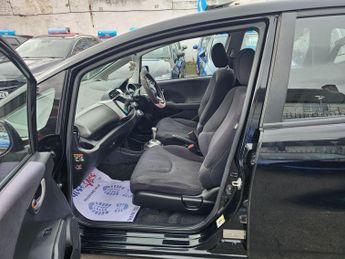 Honda Jazz 1.4 i-VTEC ES Hatchback 5dr Petrol i SHIFT Euro 5 (99 ps)