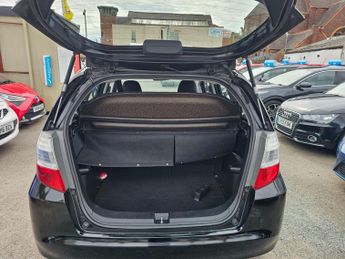 Honda Jazz 1.4 i-VTEC ES Hatchback 5dr Petrol i SHIFT Euro 5 (99 ps)
