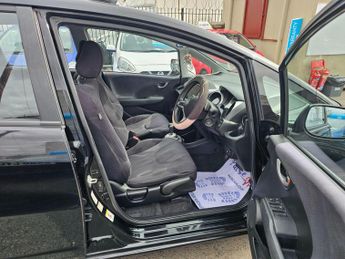 Honda Jazz 1.4 i-VTEC ES Hatchback 5dr Petrol i SHIFT Euro 5 (99 ps)