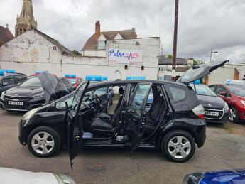 Honda Jazz 1.4 i-VTEC ES Hatchback 5dr Petrol i SHIFT Euro 5 (99 ps)