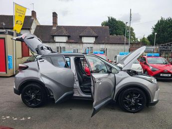 Toyota C-HR 1.8 VVT-h Dynamic SUV 5dr Petrol Hybrid CVT Euro 6 (s/s) (122 ps