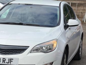 Vauxhall Astra 1.7 CDTi ecoFLEX Exclusiv Euro 5 5dr