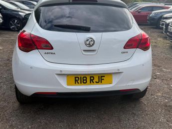 Vauxhall Astra 1.7 CDTi ecoFLEX Exclusiv Euro 5 5dr