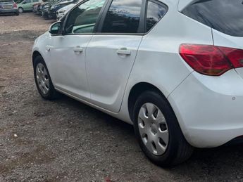 Vauxhall Astra 1.7 CDTi ecoFLEX Exclusiv Euro 5 5dr
