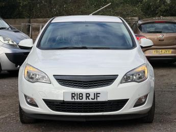 Vauxhall Astra 1.7 CDTi ecoFLEX Exclusiv Euro 5 5dr