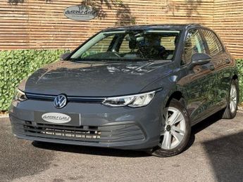 VOLKSWAGEN GOLF 1.0 eTSI MHEV Life Hatchback 5dr Petrol Hybrid DSG Euro 6 (s/s) 