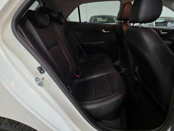 Kia Rio 1.0 T-GDi MHEV 3 DCT Euro 6 (s/s) 5dr