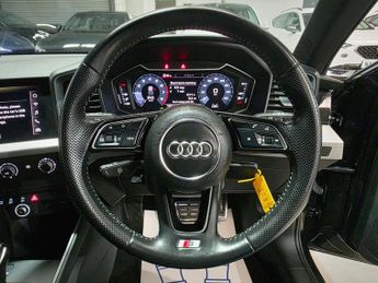 Audi A1 1.0 TFSI 30 S line Sportback S Tronic Euro 6 (s/s) 5dr