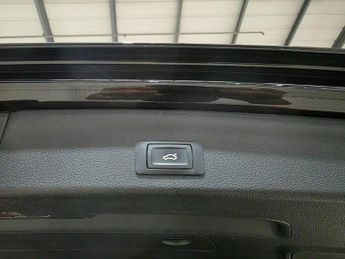 Audi Q3 2.0 TFSI 40 S line S Tronic quattro Euro 6 (s/s) 5dr